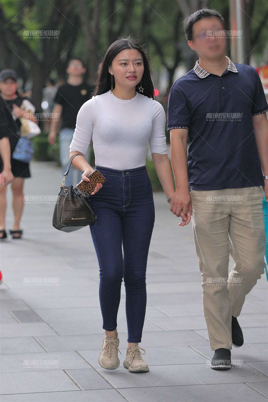 图片[1]-真心不错的紧牛美**-街拍流行馆