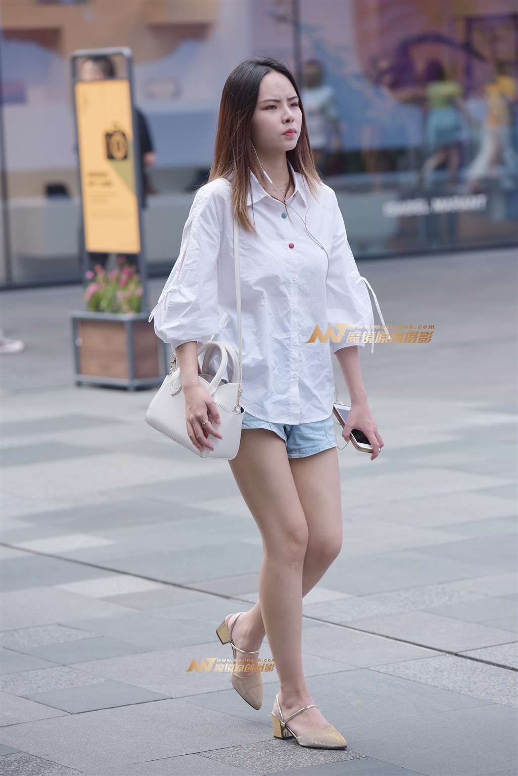 图片[3]-长腿美女-街拍流行馆