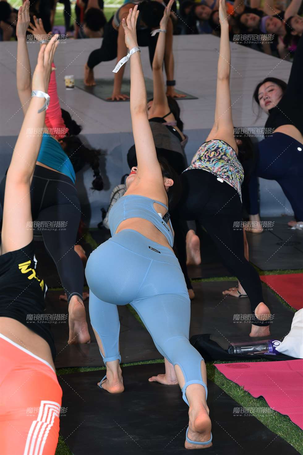图片[1]-剪20-街拍流行馆