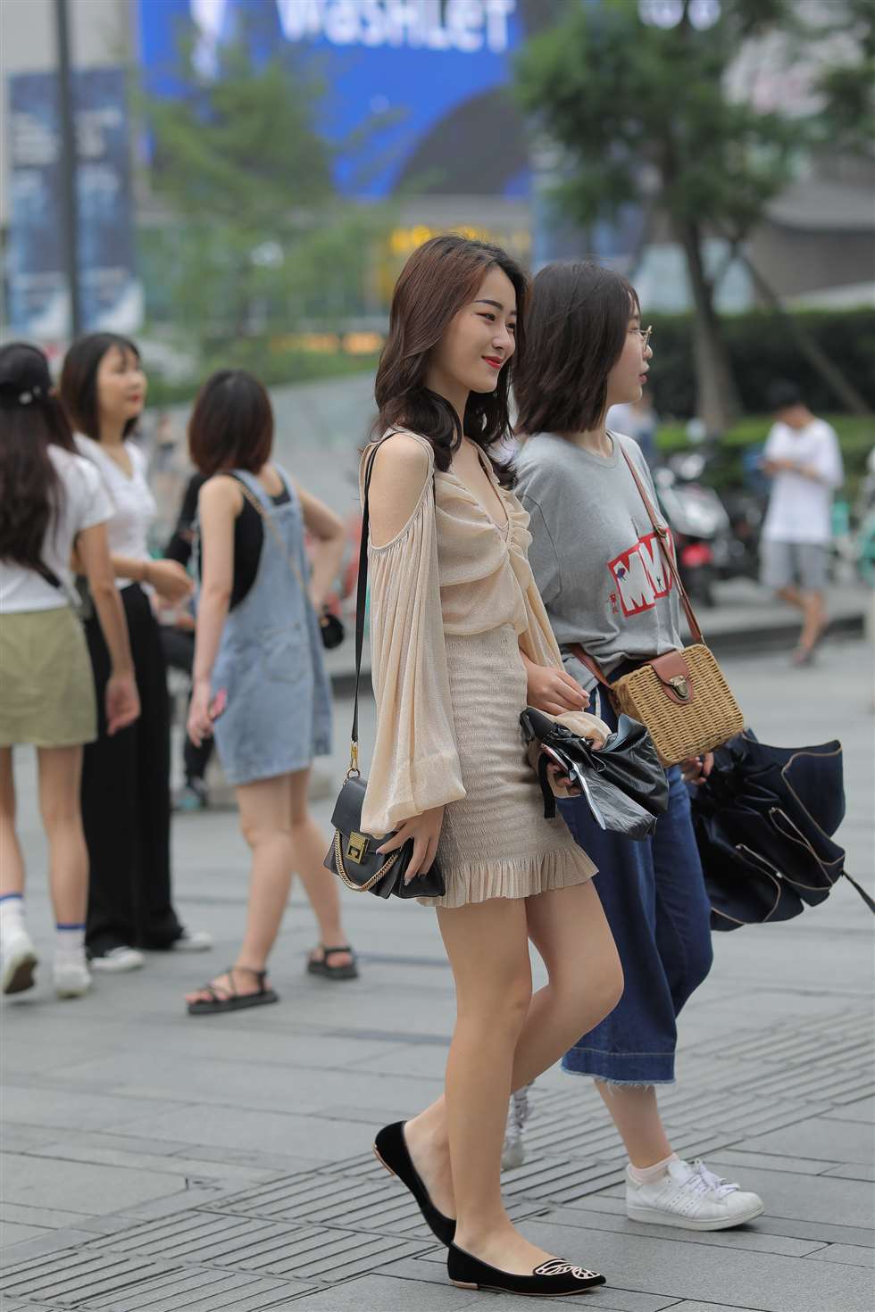 图片[3]-可爱的女孩-街拍流行馆