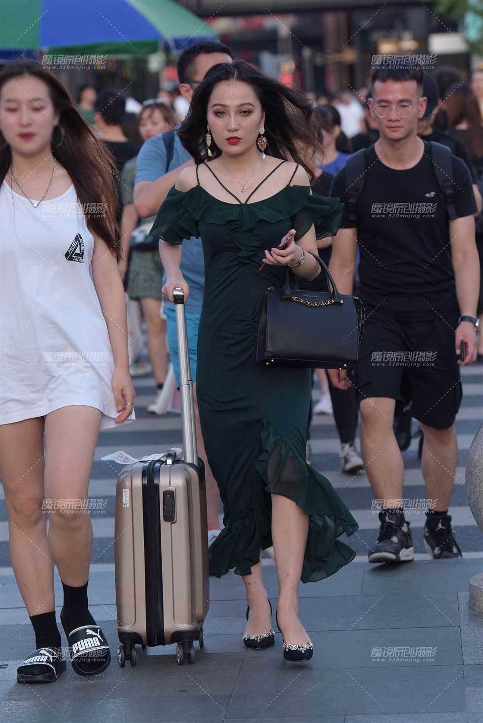图片[4]-连衣裙美女-街拍流行馆