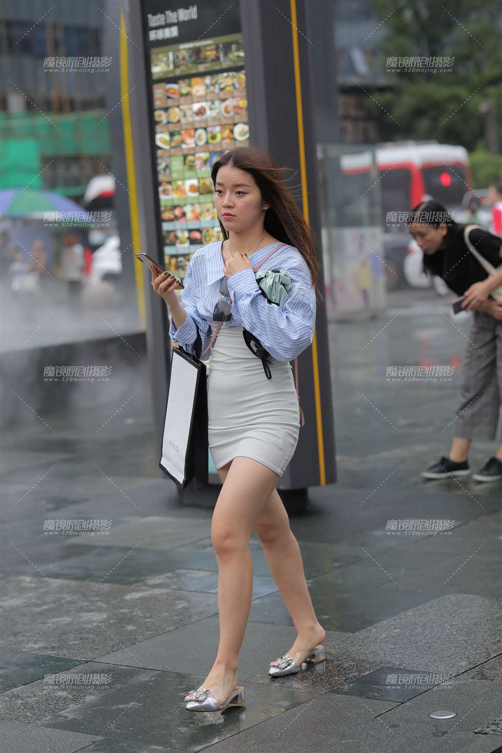 图片[4]-包臀裙小妹-街拍流行馆