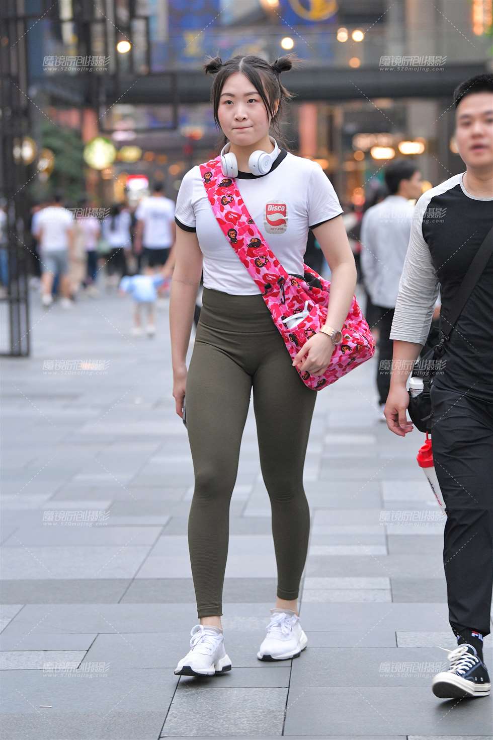 图片[1]-一看就是健身女孩-街拍流行馆