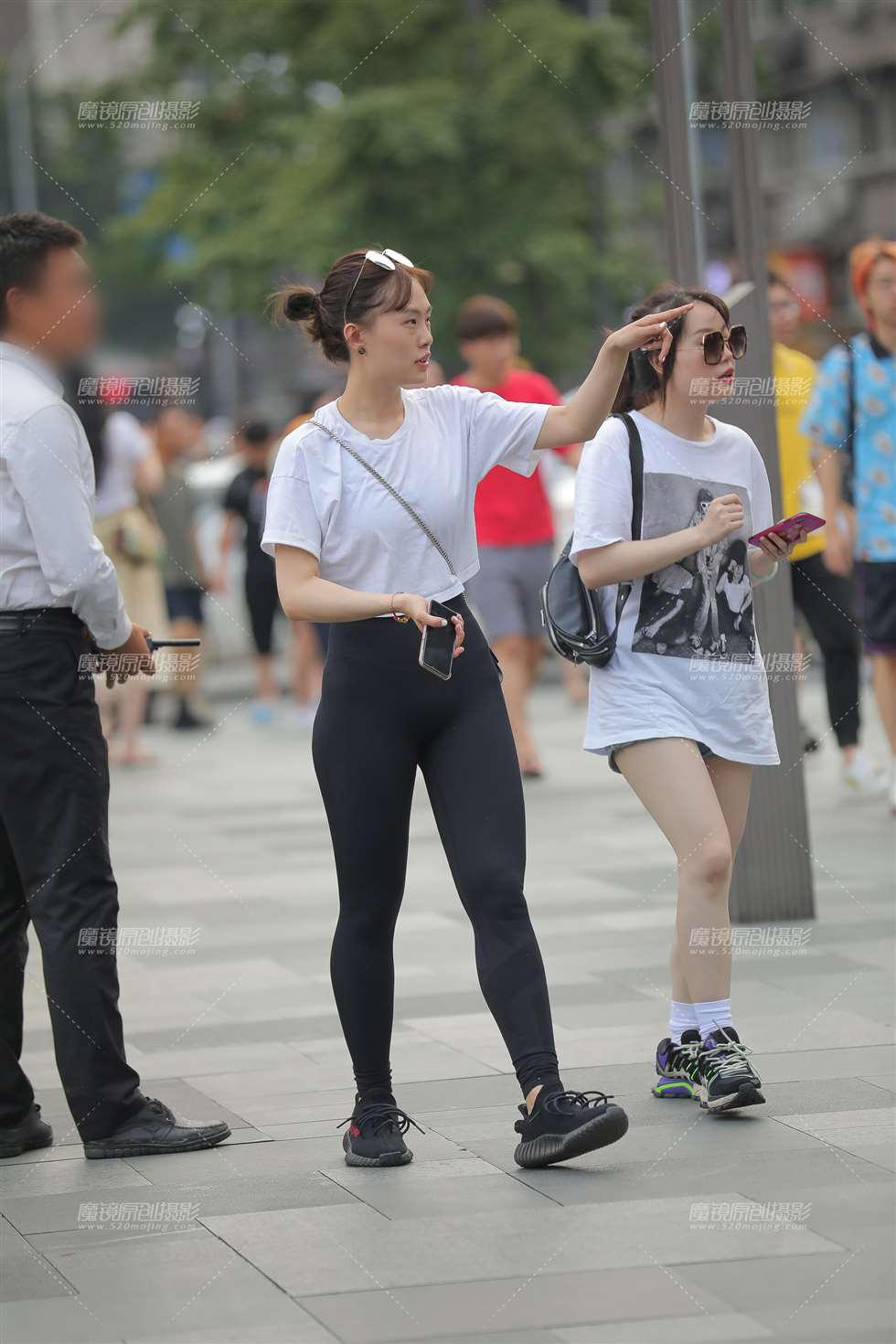 图片[1]-黑色瑜伽裤-街拍流行馆