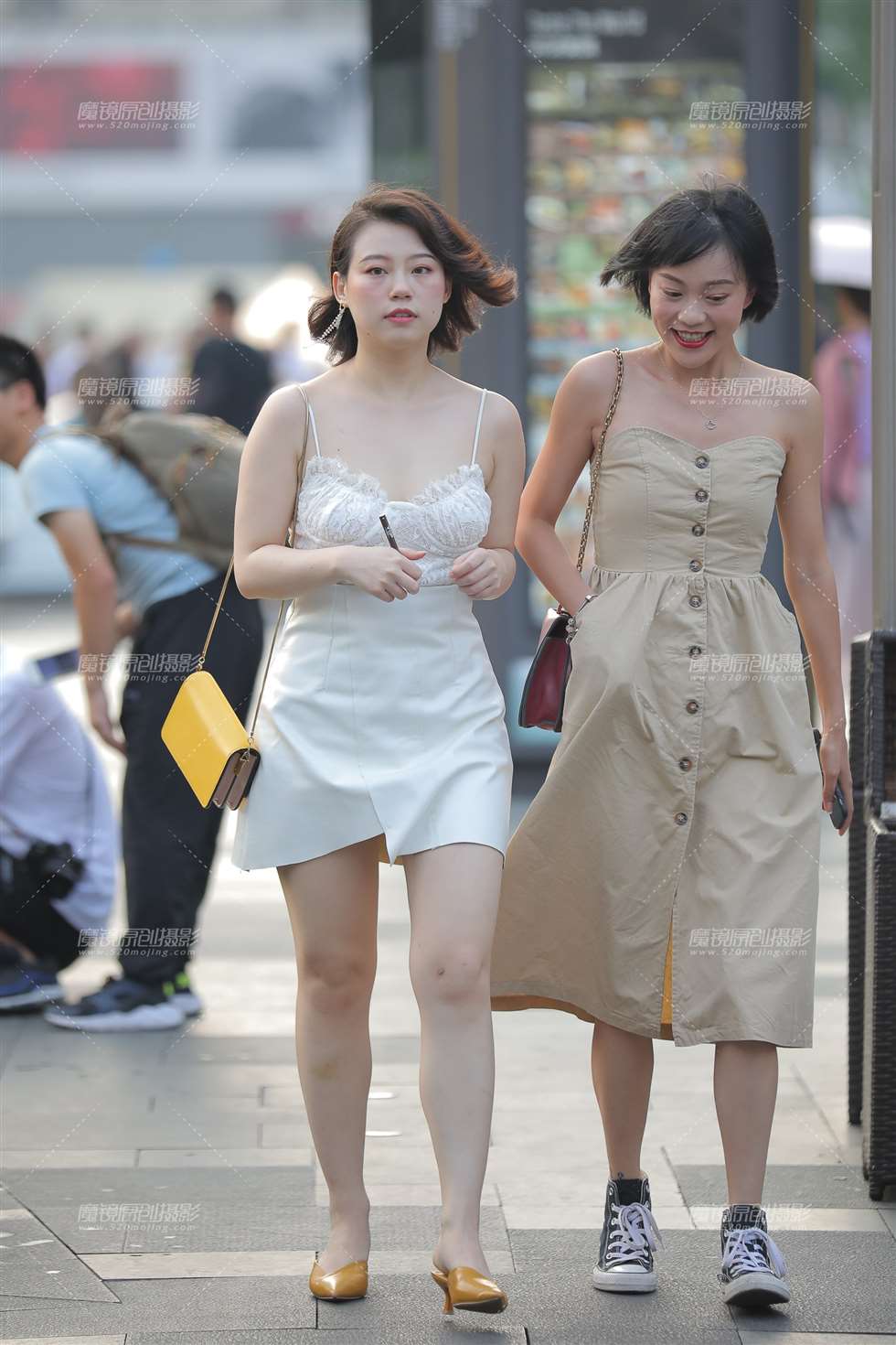 图片[1]-白嫩-街拍流行馆