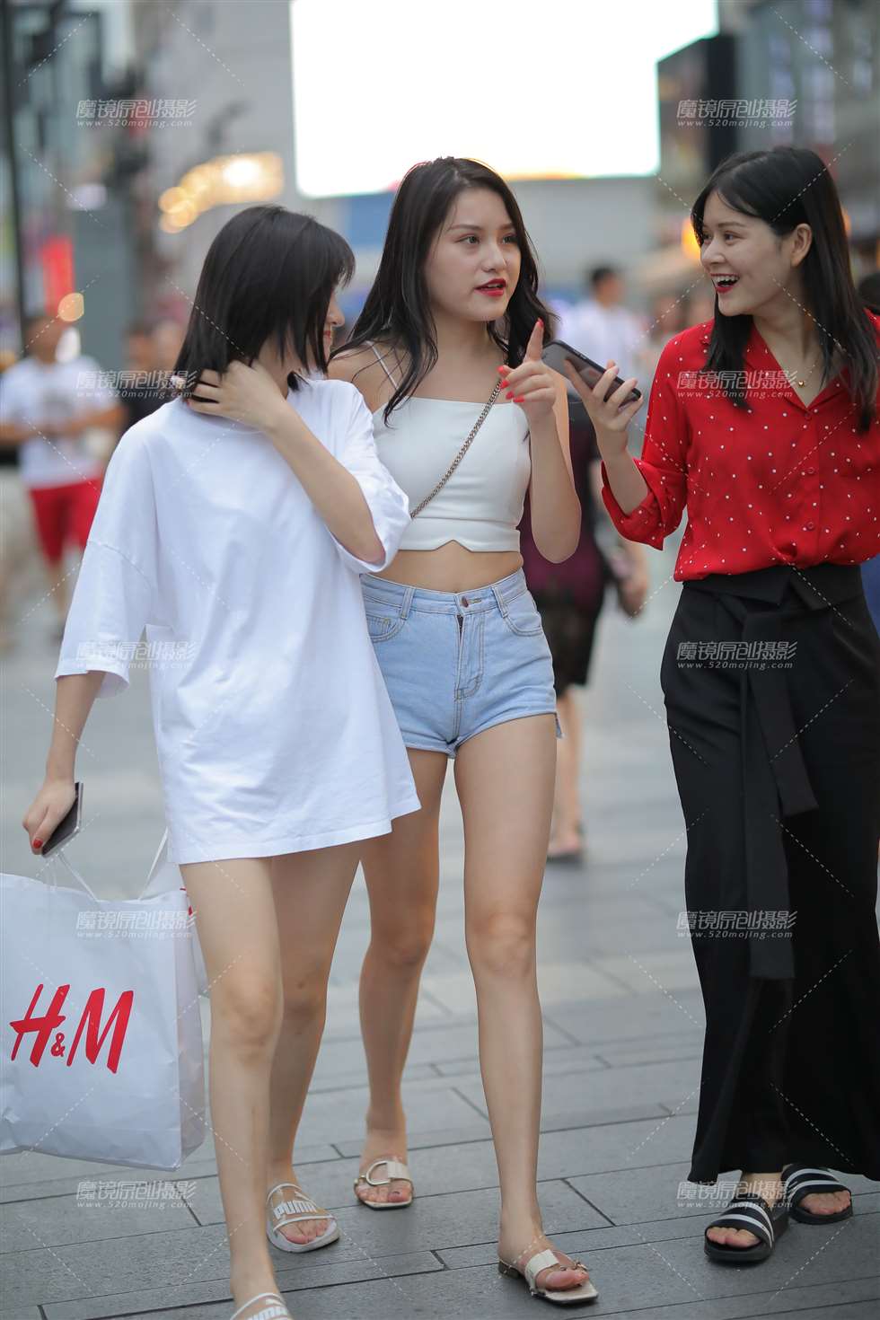 图片[5]-长腿热裤-街拍流行馆