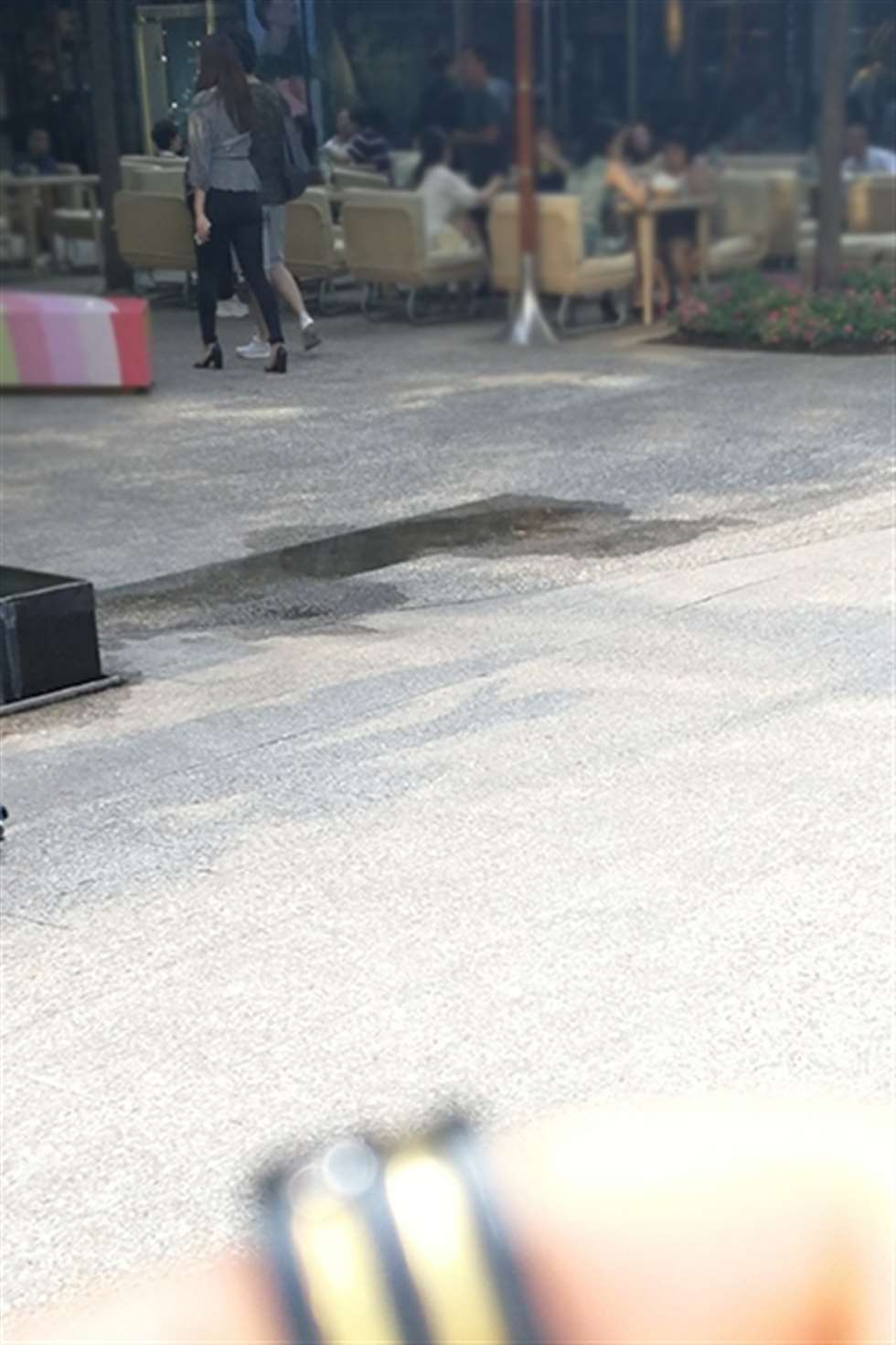 图片[3]-【小默赛帖】第1629篇高挑紧身美女-街拍流行馆