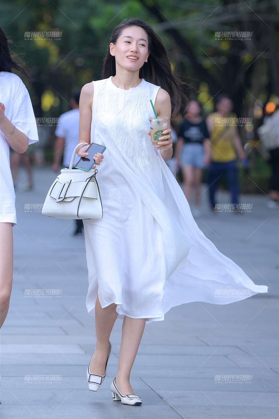 图片[1]-【街拍之魂赛帖】洁白-街拍流行馆