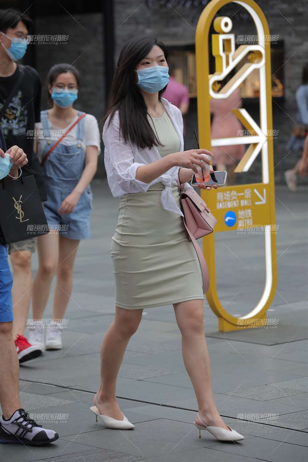 图片[1]-【凯恩赛贴】连衣裙-街拍流行馆