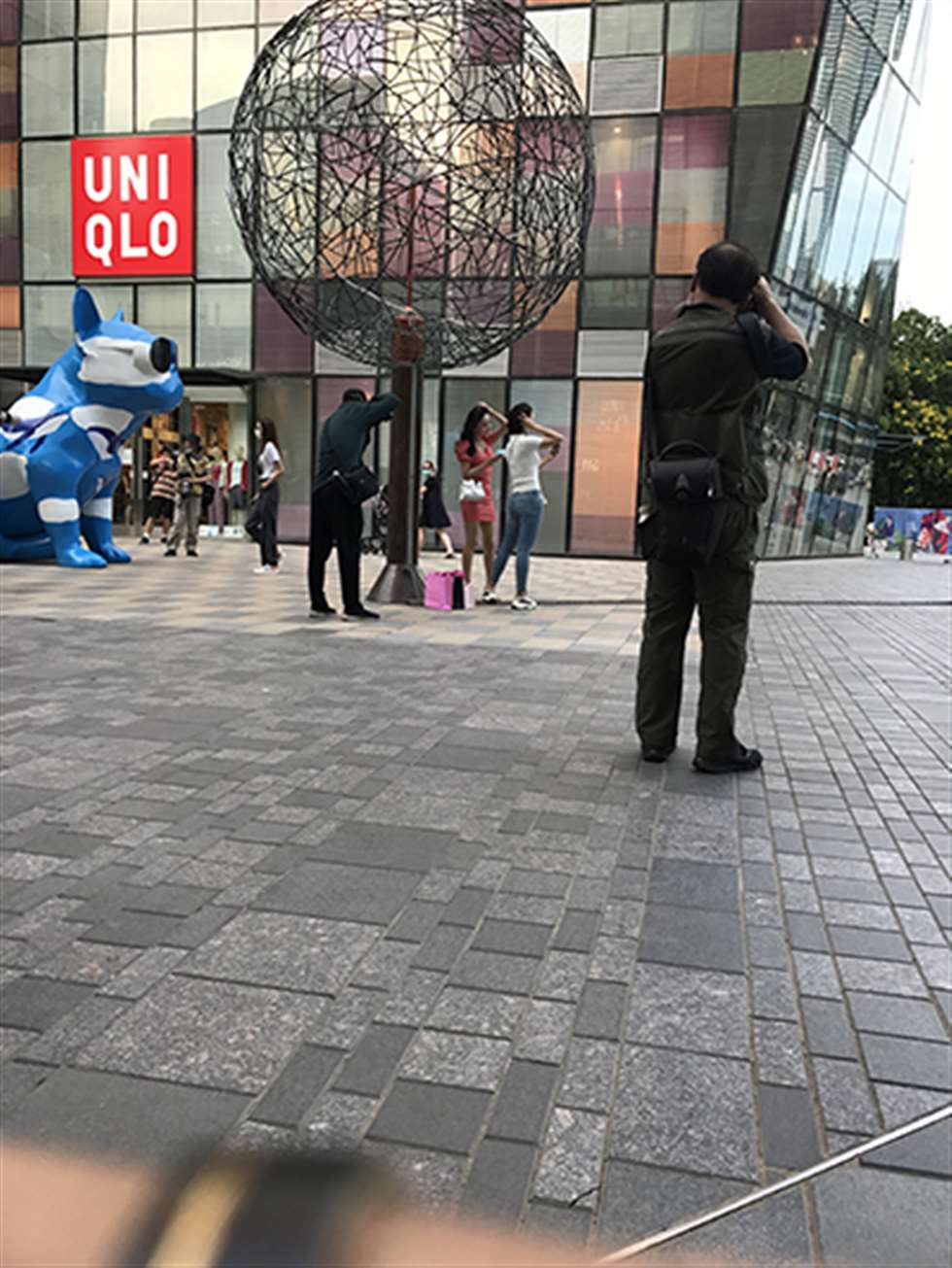 图片[3]-【玻璃赛帖】红色包臀裙小仙女-街拍流行馆