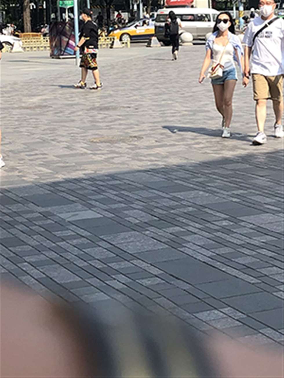 图片[3]-【红石赛贴】黑色瑜伽裤美女-街拍流行馆