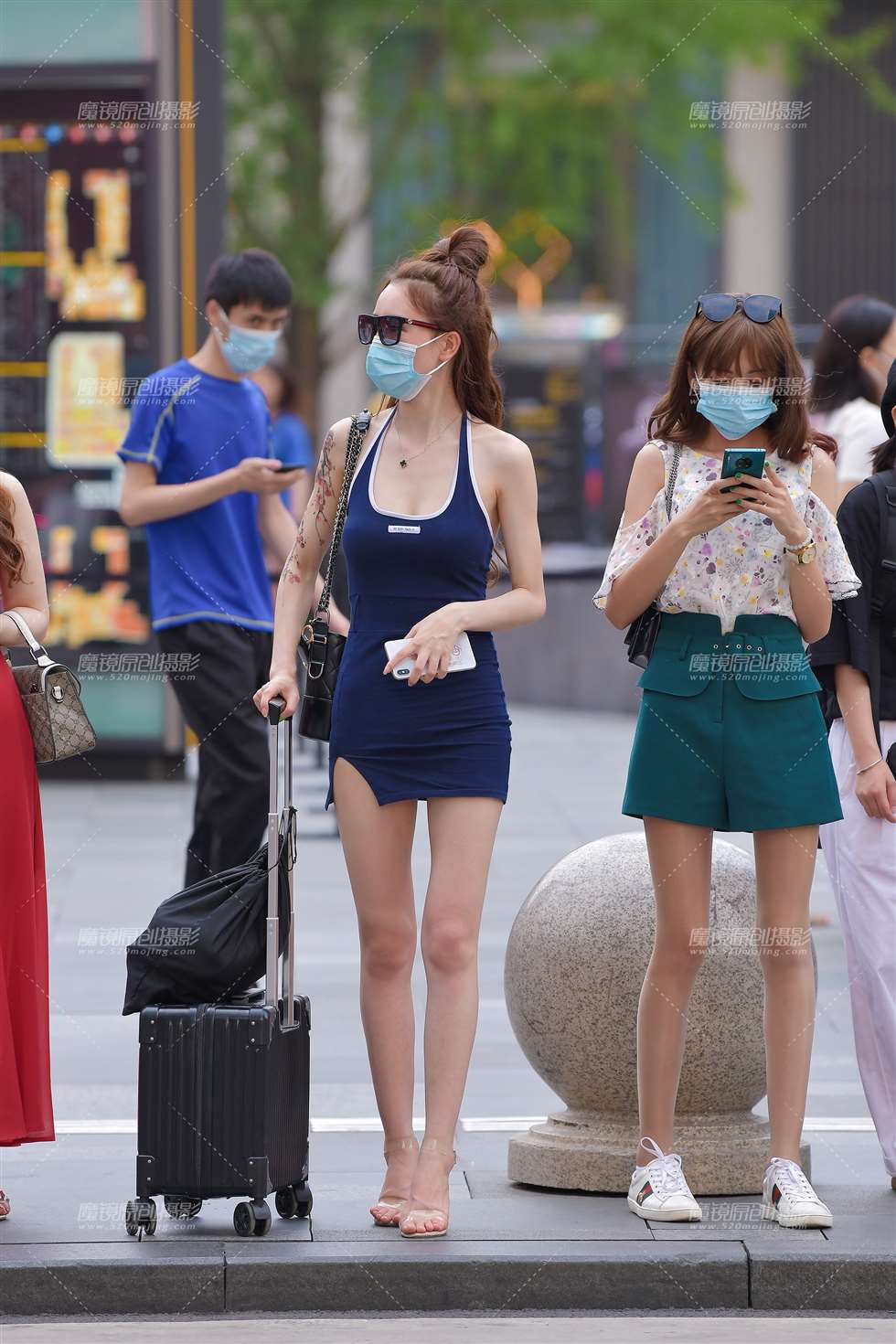 图片[1]-【视觉冲击赛贴】夏日包臀裙美女-街拍流行馆