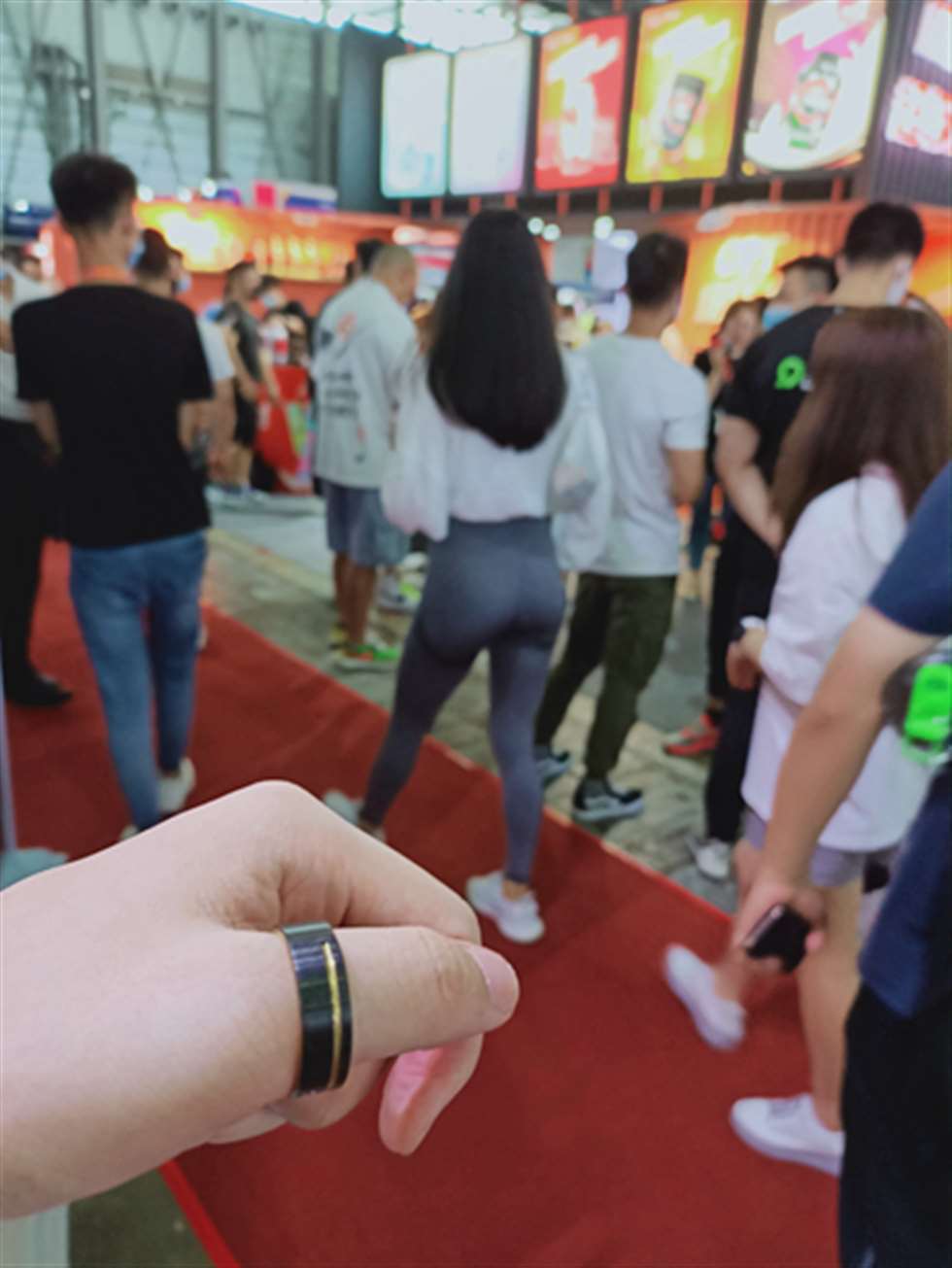 图片[3]-【欧阳赛贴】紧身裤-街拍流行馆