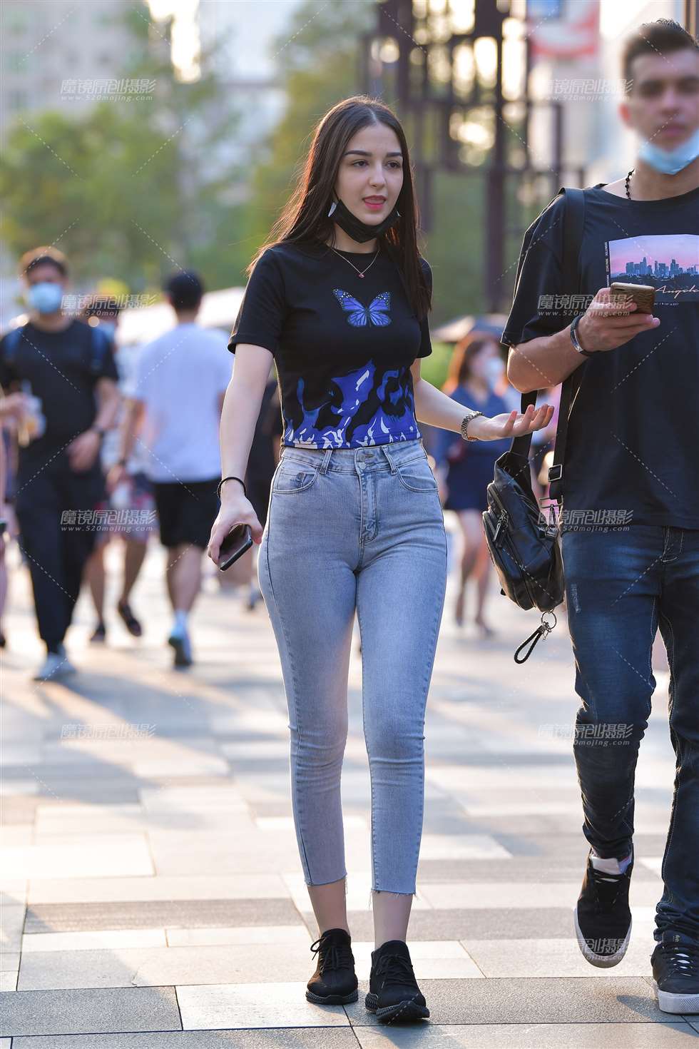 图片[1]-绝色 紧牛 美女-街拍流行馆