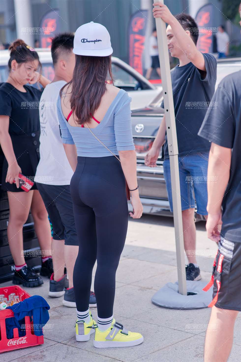 图片[4]-【御风赛贴】2019东莞改装车之俊俏女老板-街拍流行馆