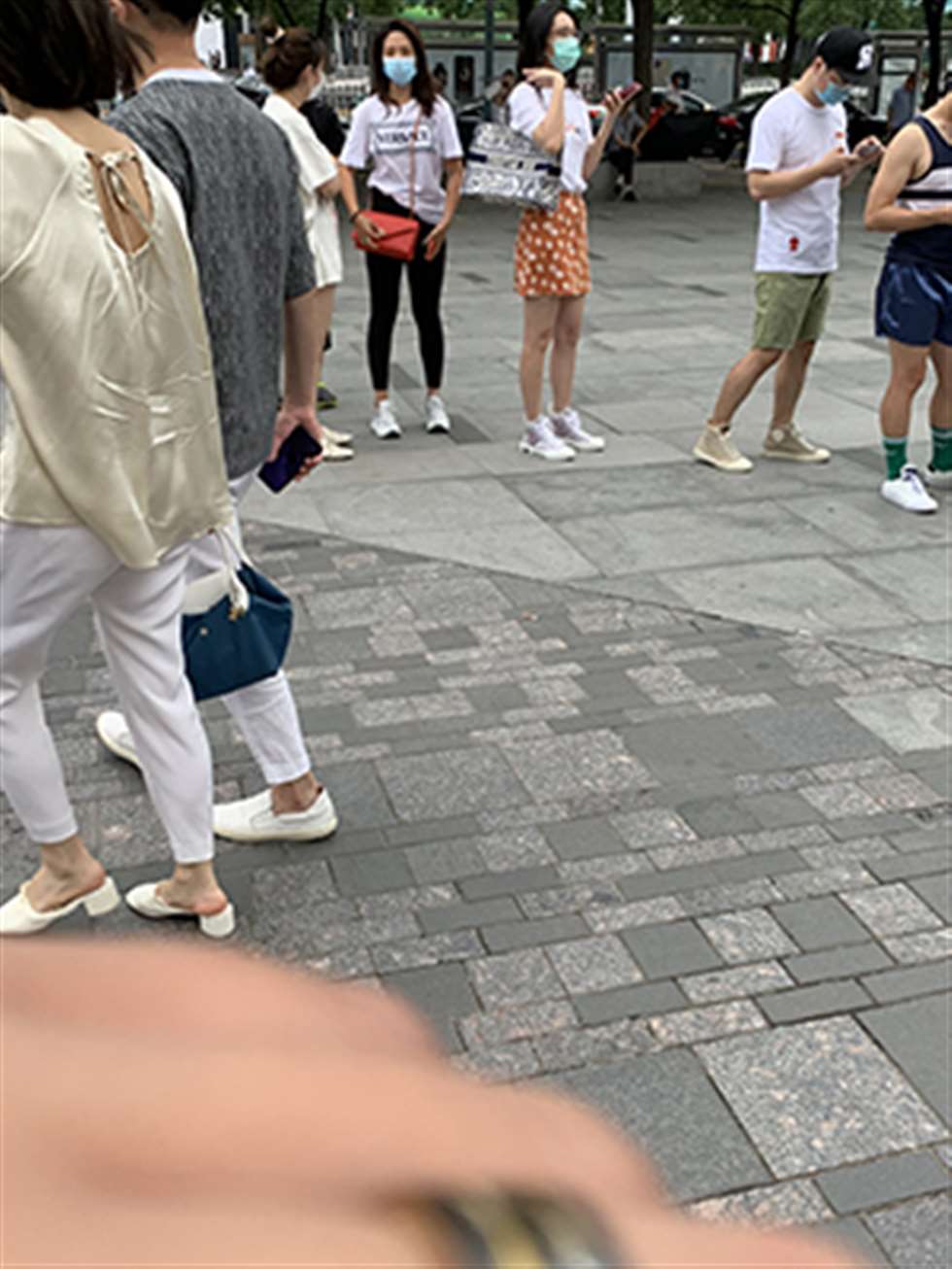 图片[3]-【红石赛贴】紧身裤美女-街拍流行馆