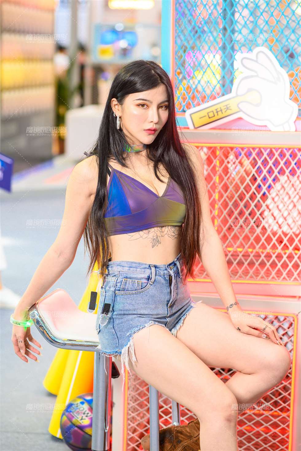 图片[1]-【御风赛贴】2020深圳电子烟之TITI-街拍流行馆