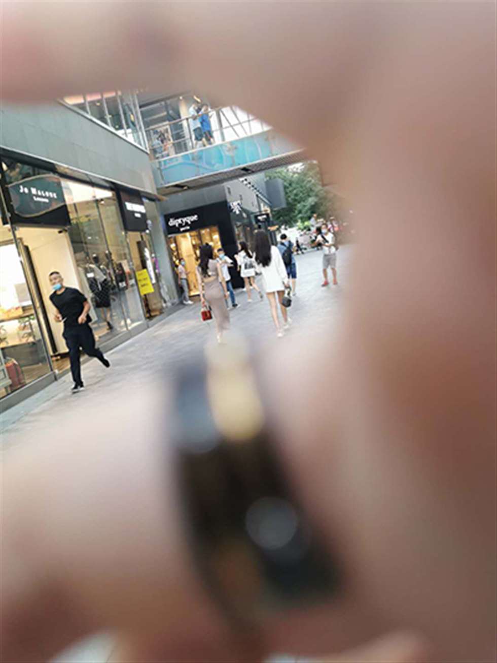 图片[3]-【街拍之魂赛帖】拎包气质美女-街拍流行馆