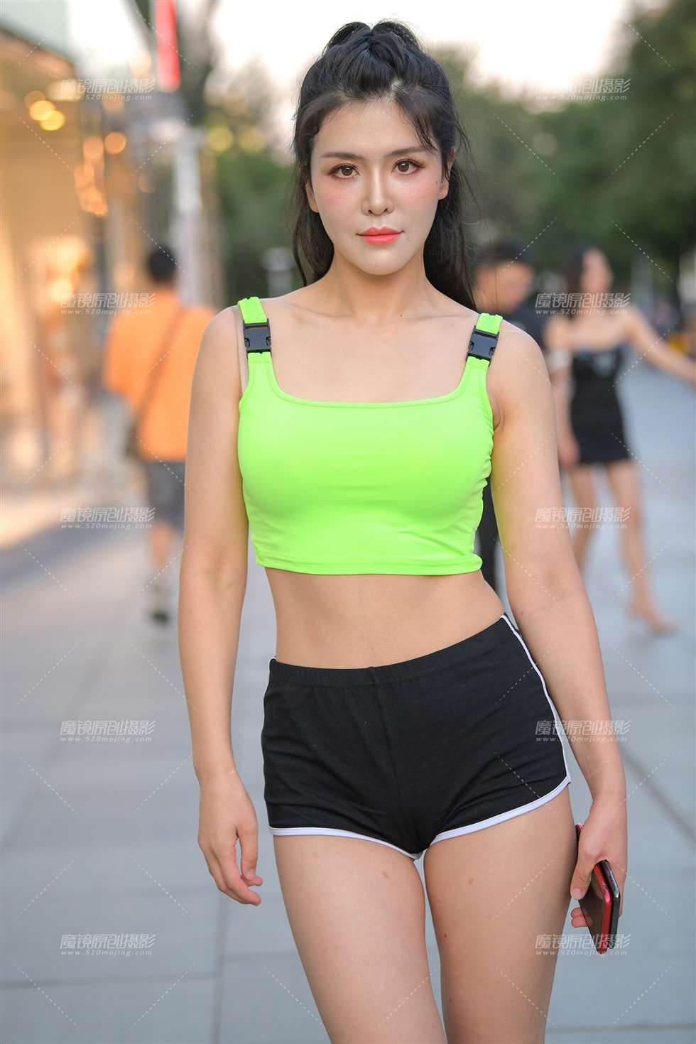 图片[4]-【街拍之魂赛帖】青丝一缕最撩人-街拍流行馆