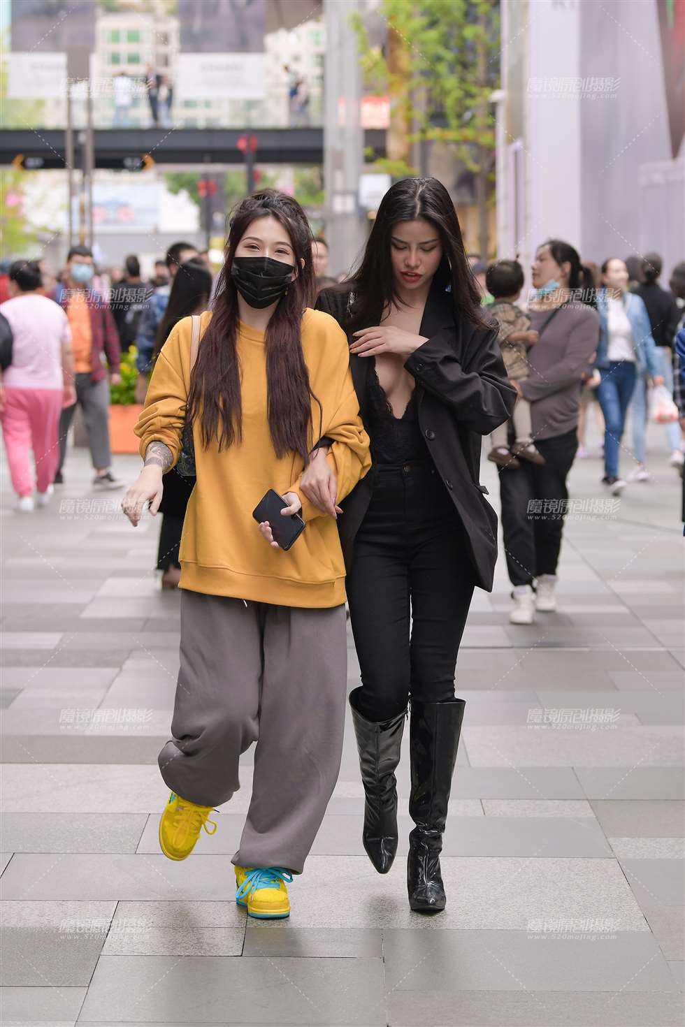 图片[1]-性感~-街拍流行馆