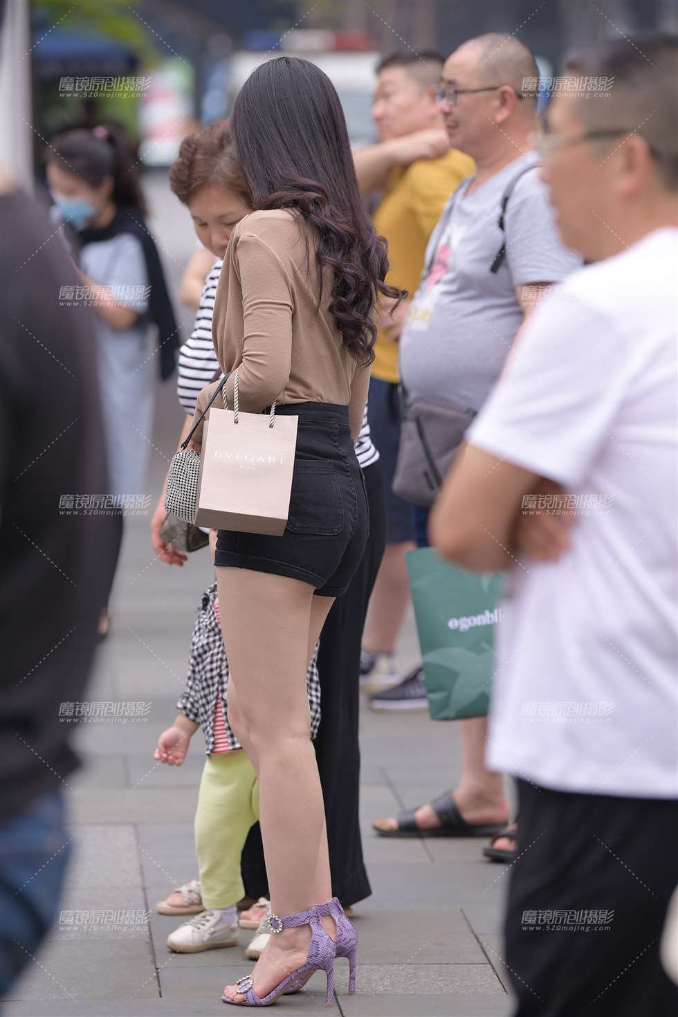图片[5]-韵味的热裤辣妈~-街拍流行馆