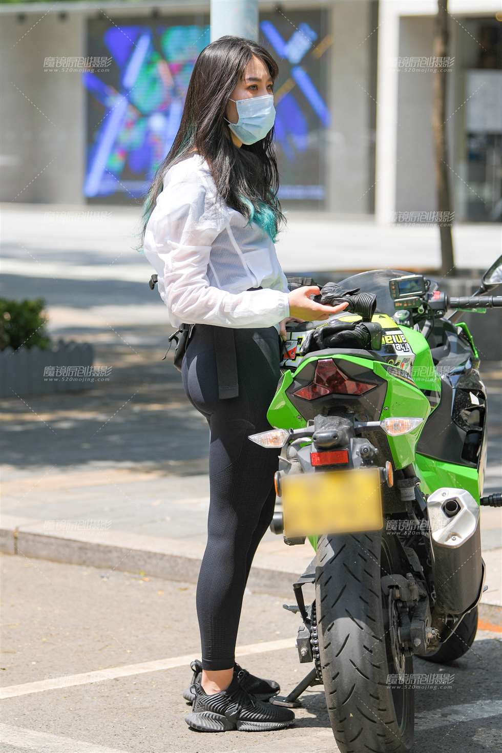 图片[4]-【赛德克赛帖】帅气的机车美女-街拍流行馆