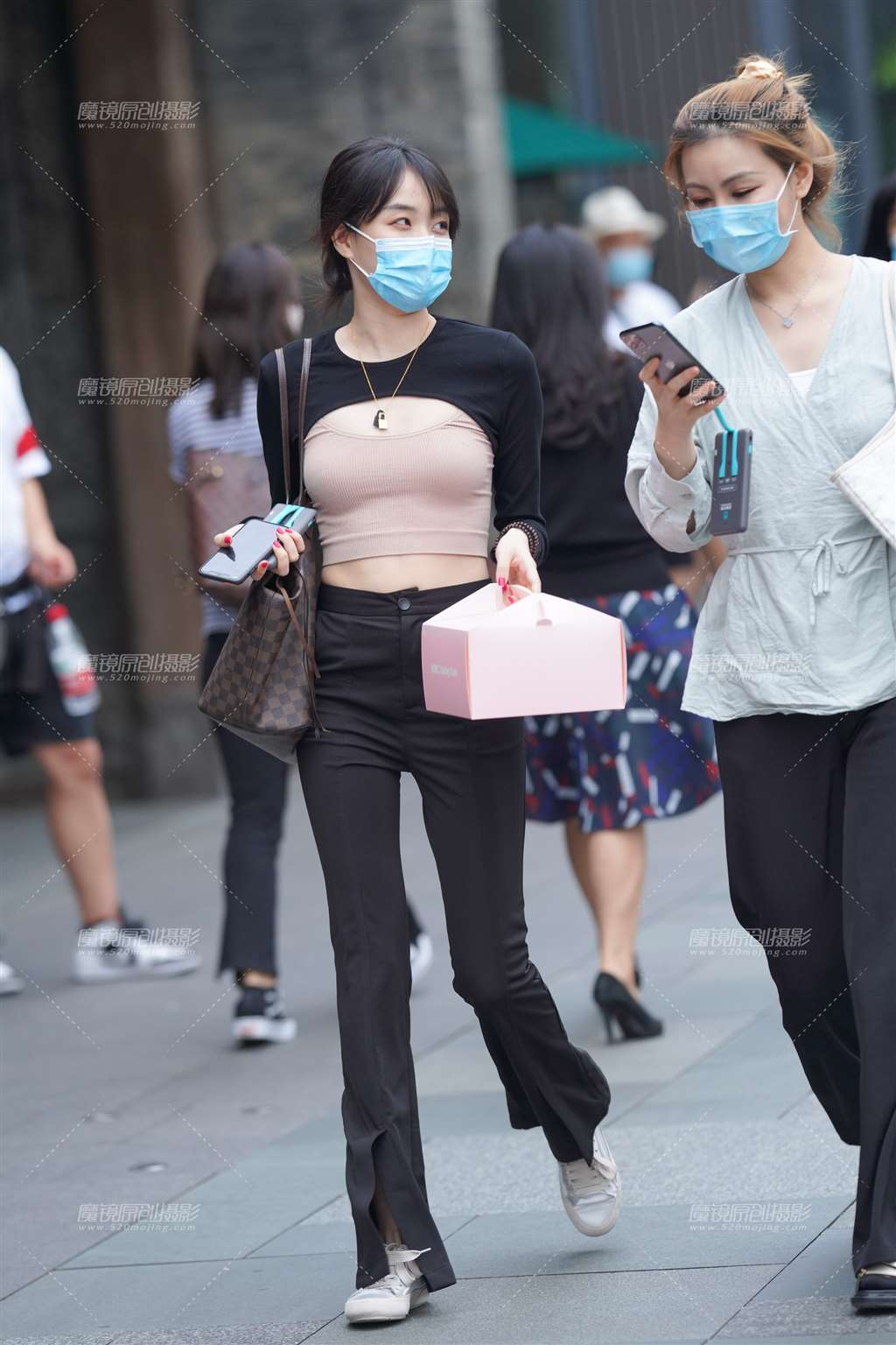 图片[1]-黑色西裤-街拍流行馆