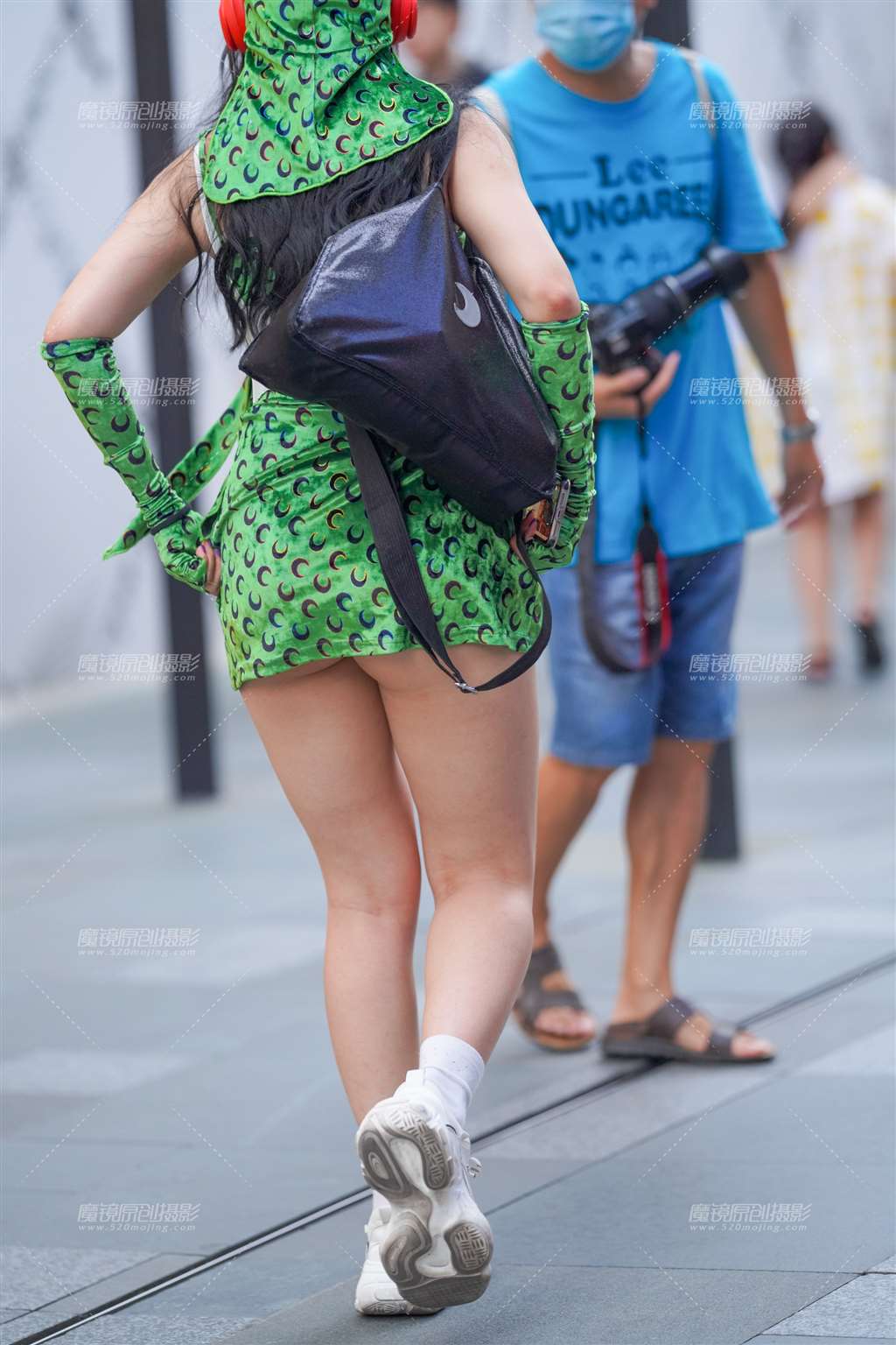 图片[2]-绿裙小妹-街拍流行馆