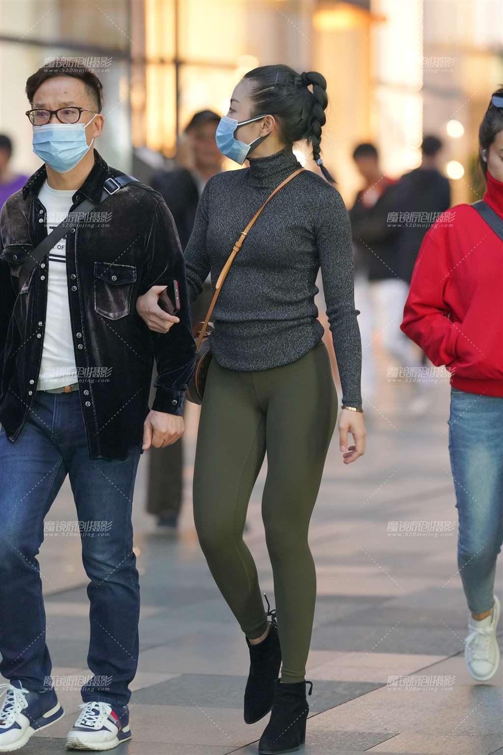 图片[5]-小阿姐这身材 啧啧-街拍流行馆