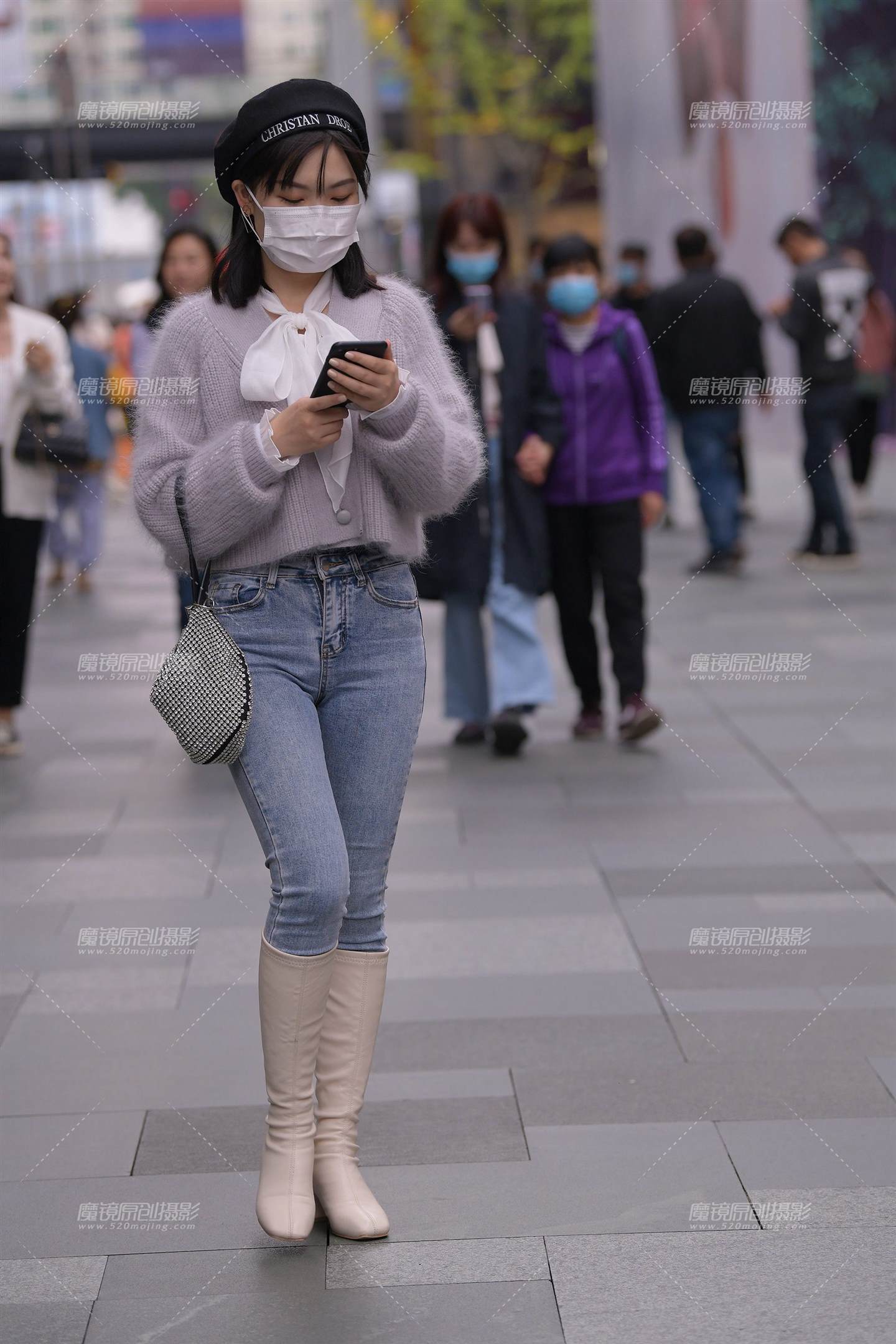 图片[5]-紧牛的清秀小姐姐-街拍流行馆