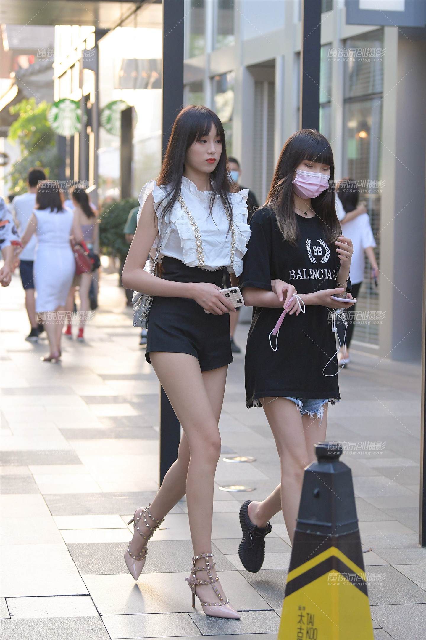 图片[4]-遇见美腿美腿热裤女孩~-街拍流行馆
