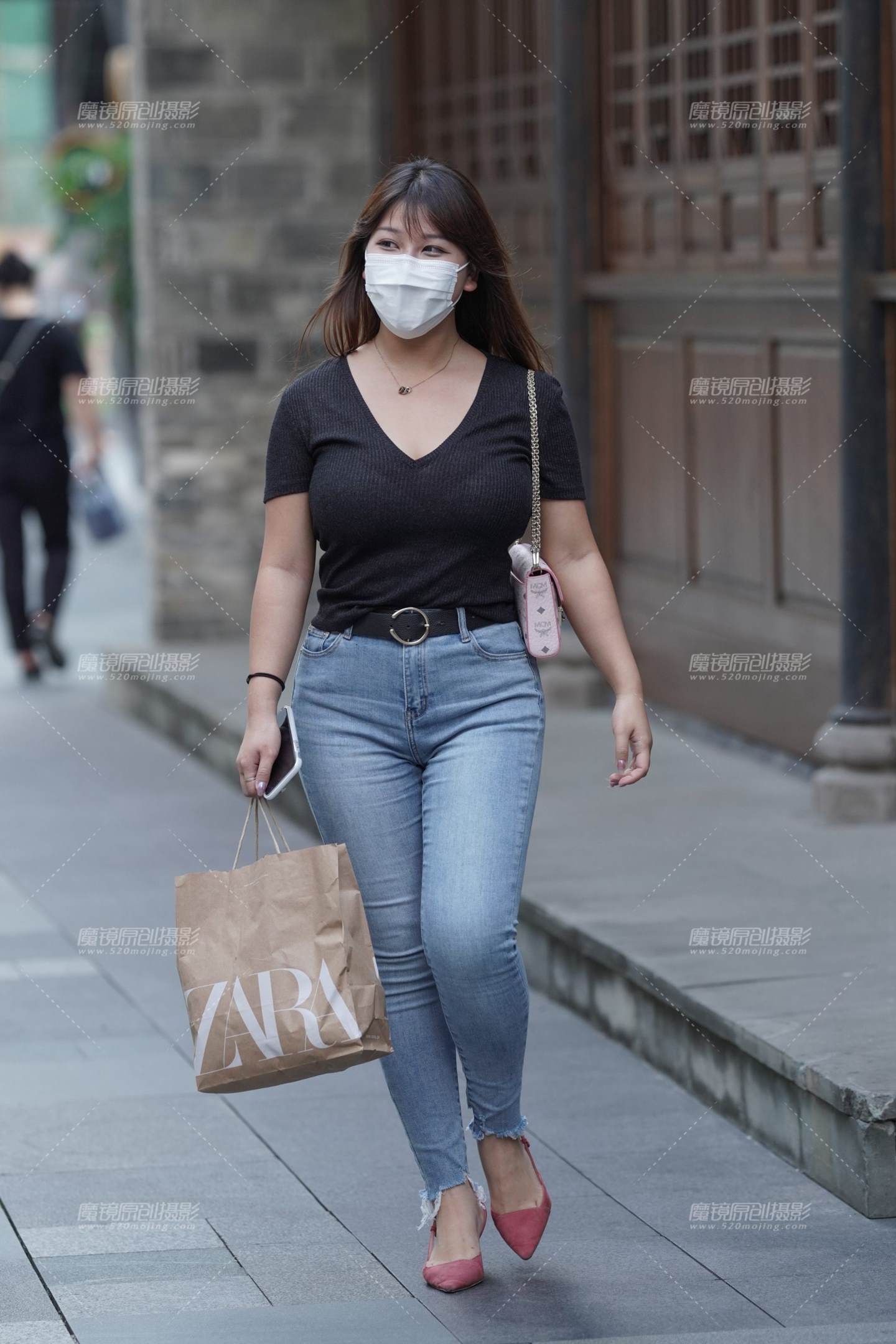 图片[1]-丰满 就爱这味道-街拍流行馆
