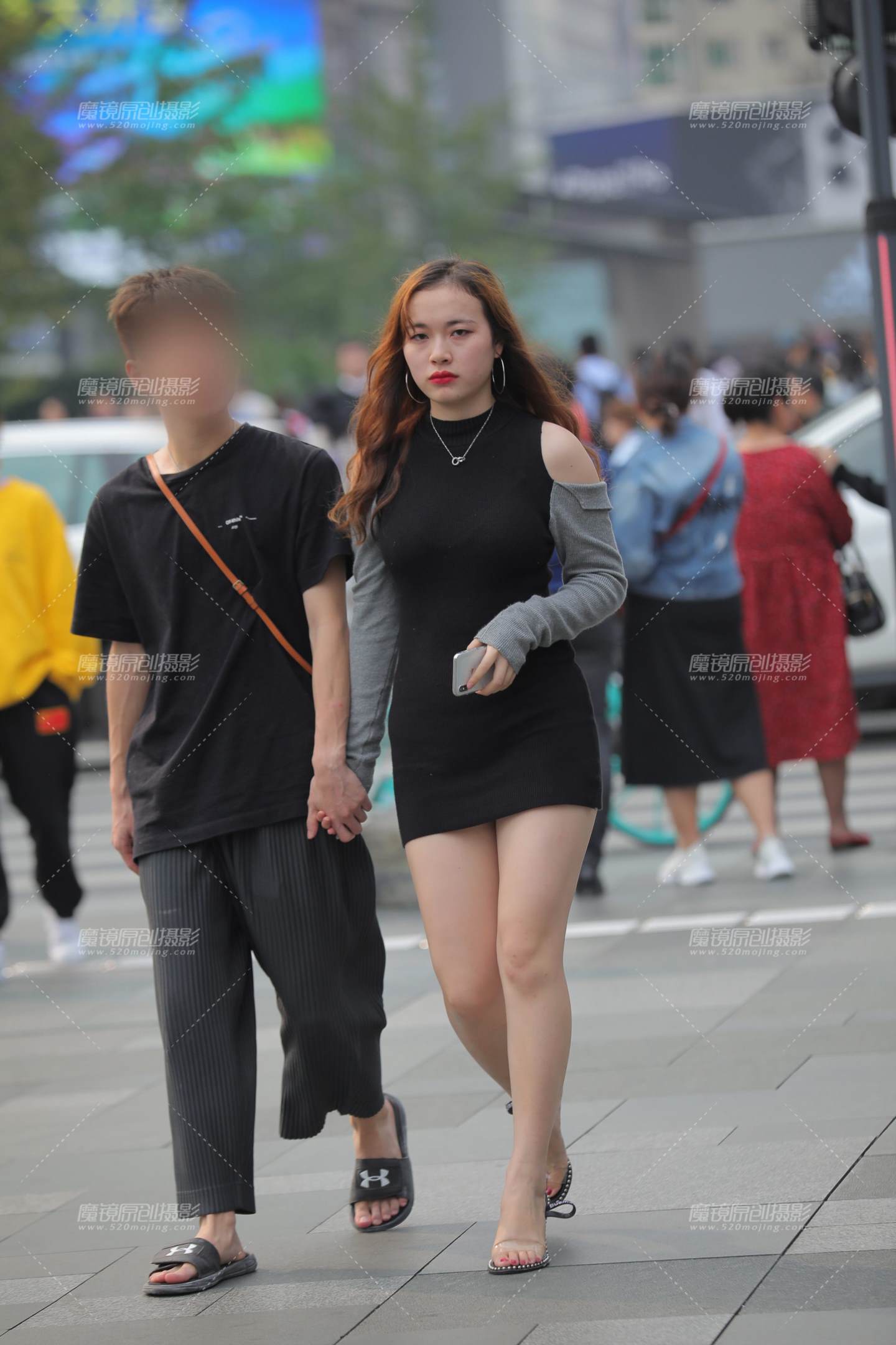 图片[3]-短裙女友-街拍流行馆