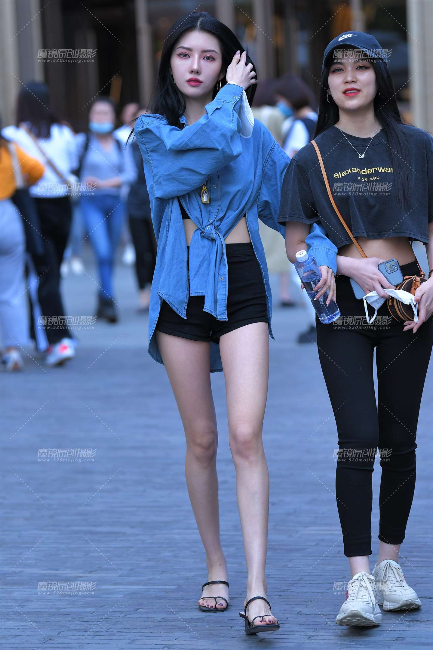 图片[2]-微笑-街拍流行馆
