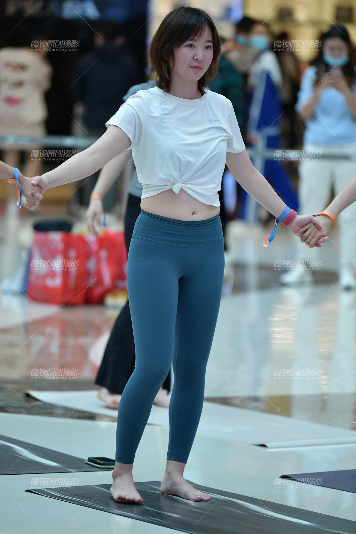 图片[3]-舒展瑜伽美女-街拍流行馆