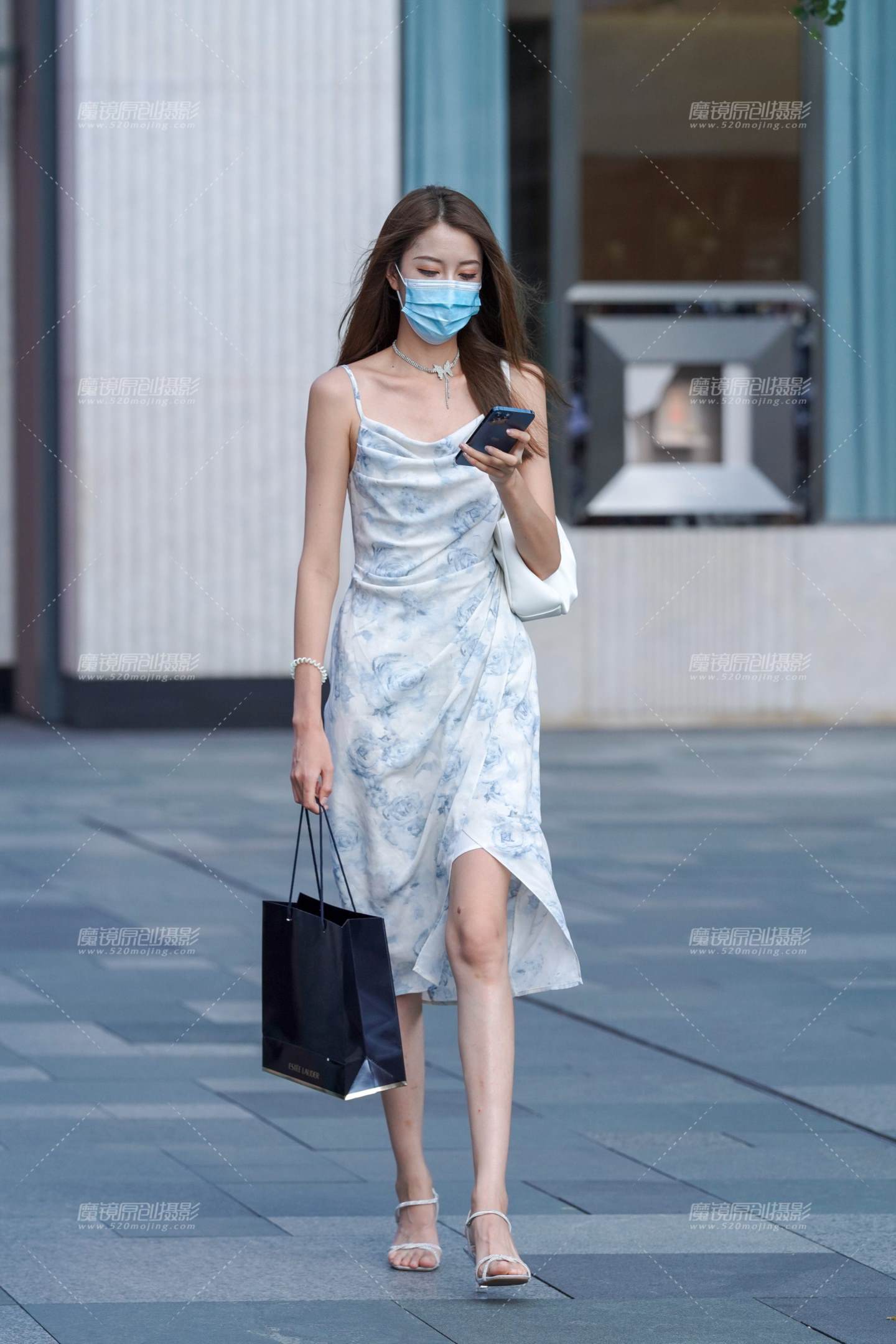 图片[4]-气质很好的高挑美女-街拍流行馆