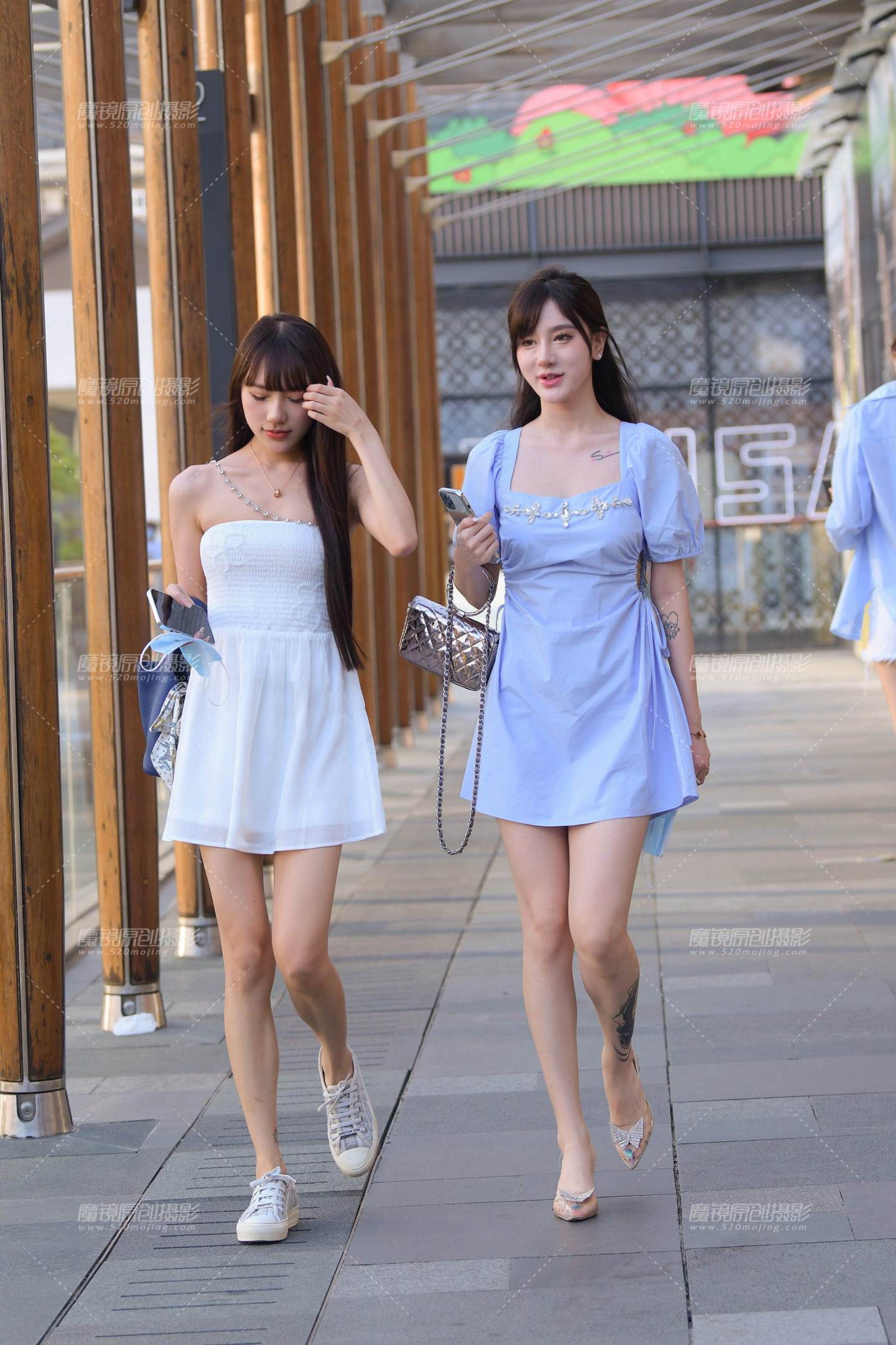 图片[1]-美腿闺蜜-街拍流行馆