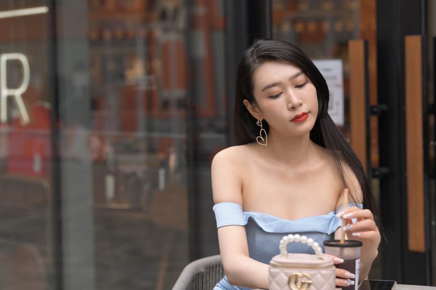 图片[5]-蓝裙美女-街拍流行馆