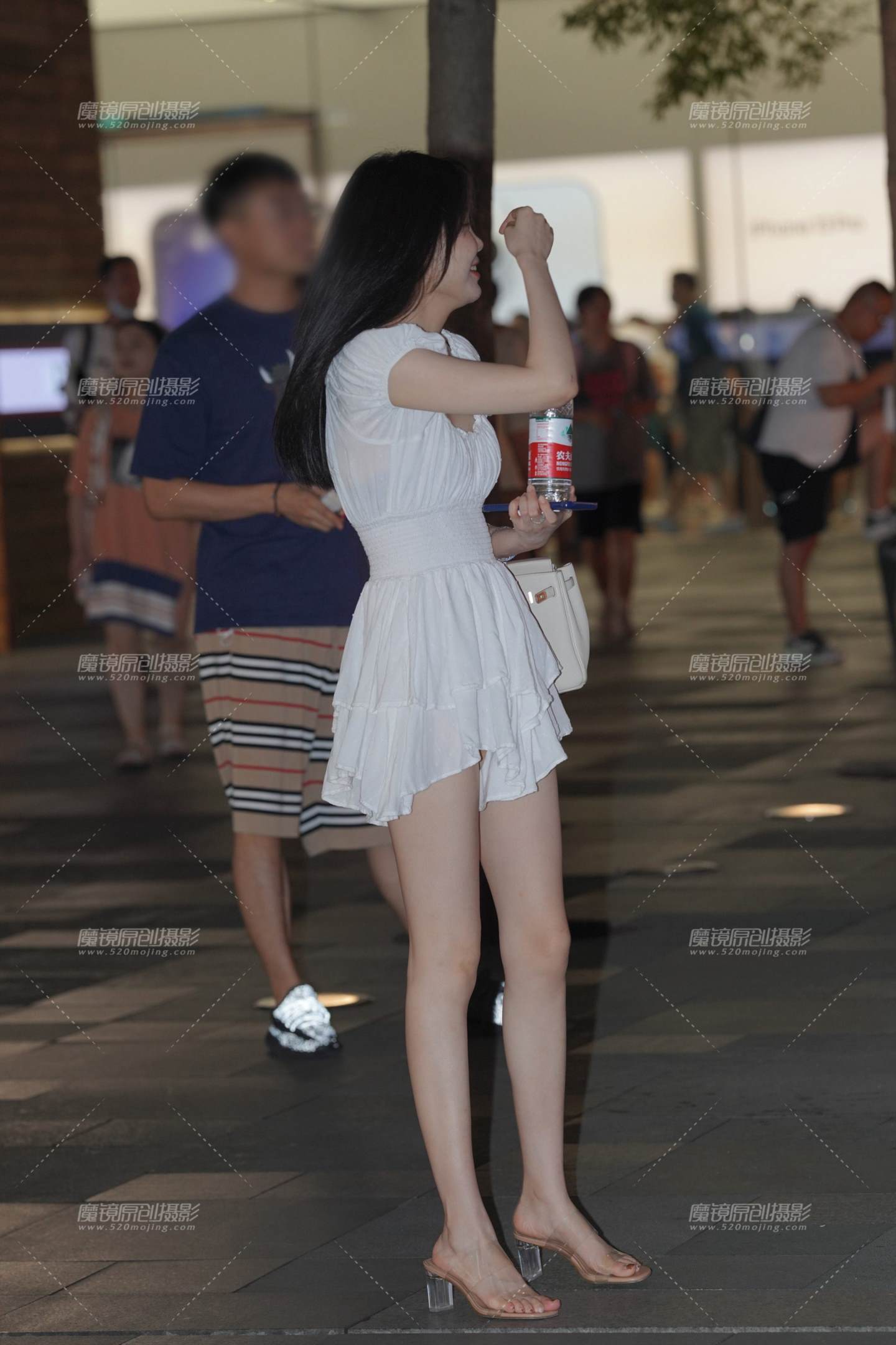 图片[5]-美腿小姐姐-街拍流行馆