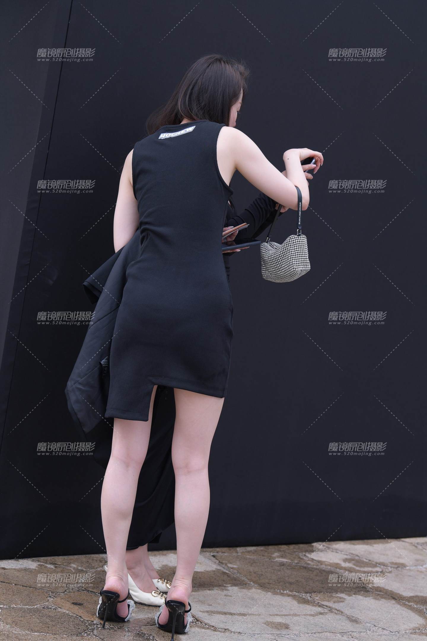 图片[2]-美女的鞋子真好看~-街拍流行馆
