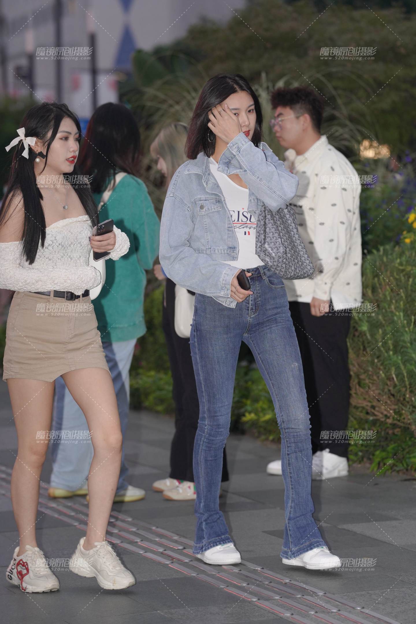 图片[1]-闺蜜-街拍流行馆