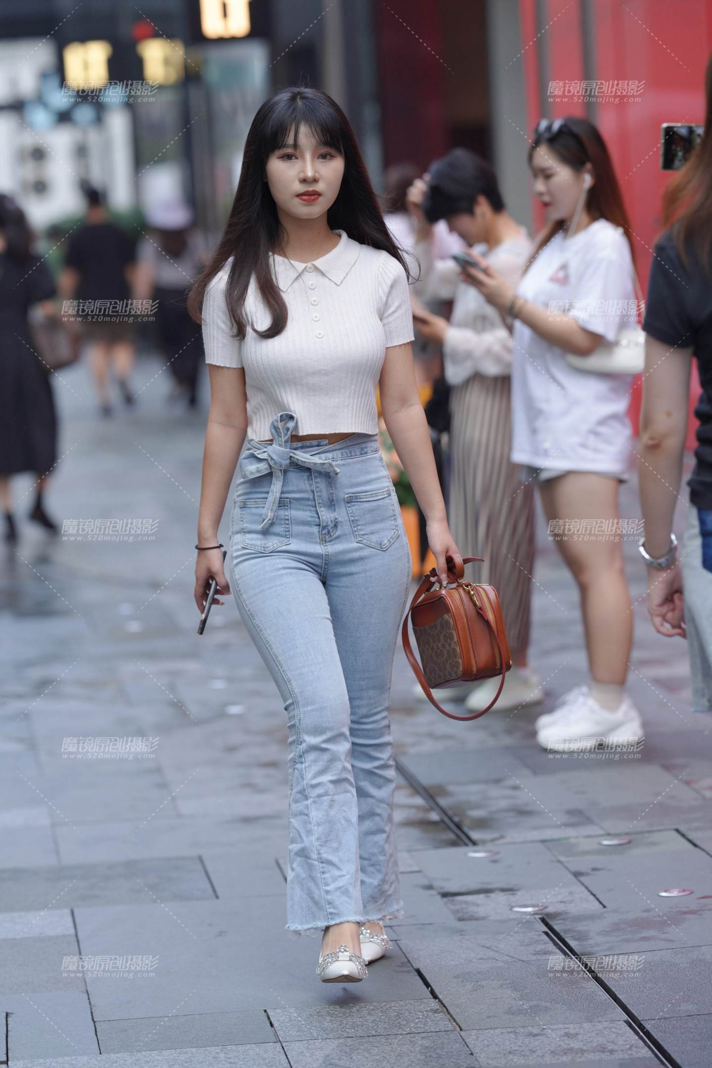 图片[1]-如此紧牛 瞬间沁人心脾-街拍流行馆