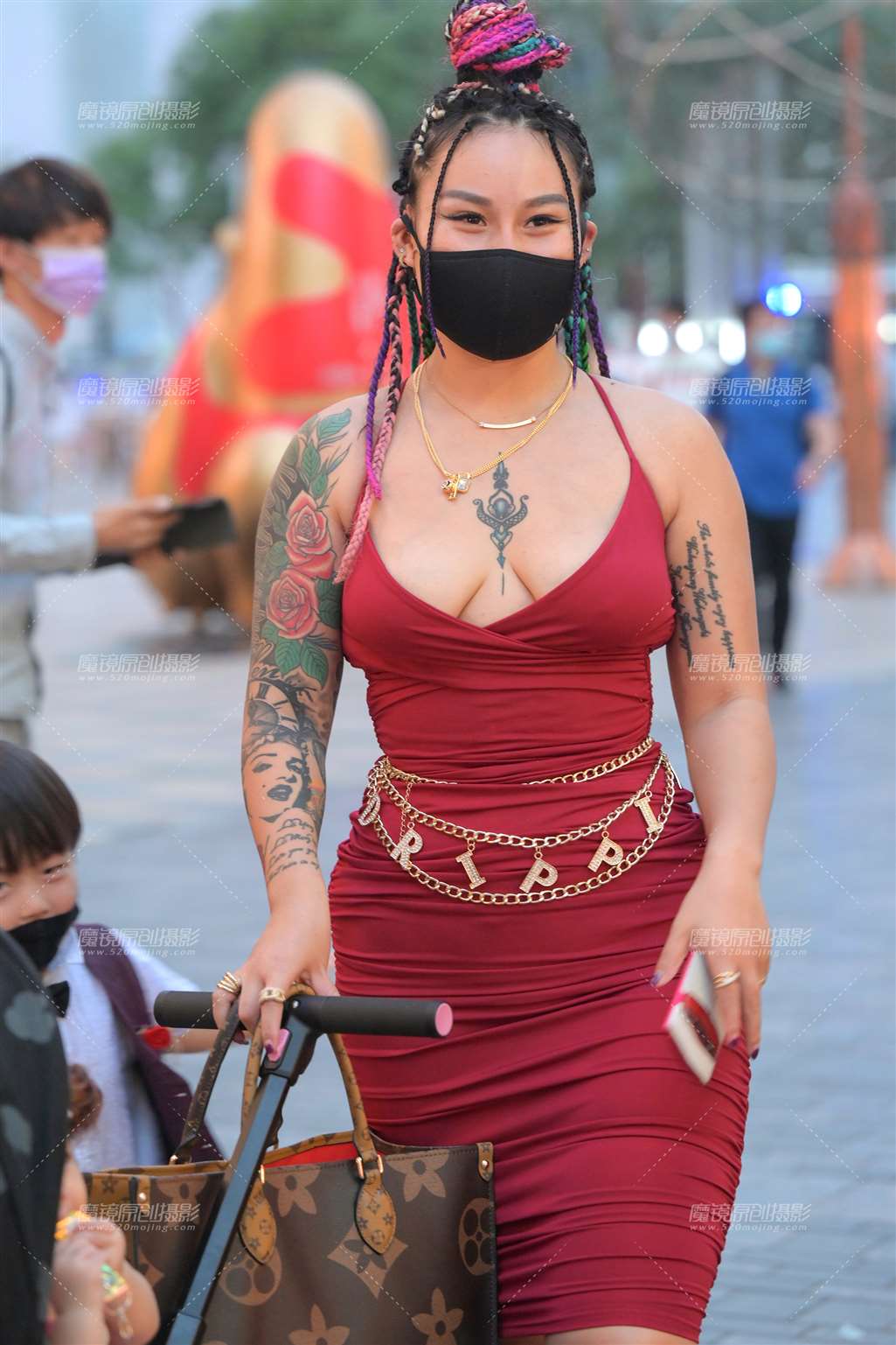 图片[1]-加辣版辣妈-街拍流行馆