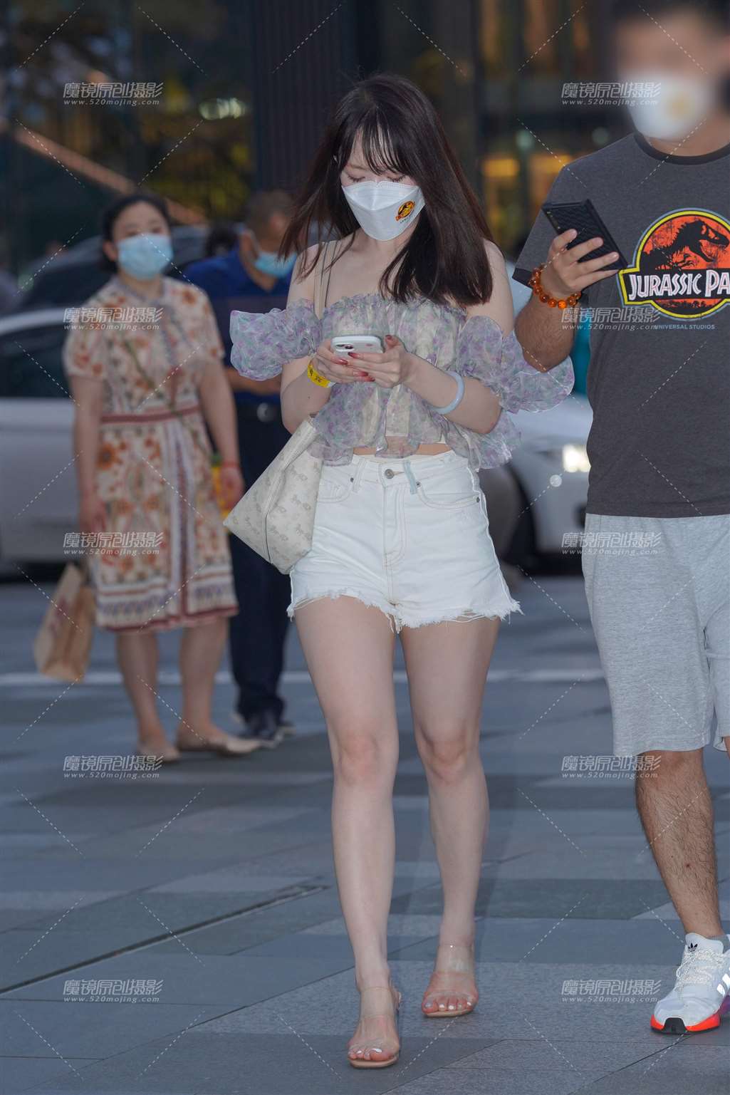 热裤美眉 好白-流行馆