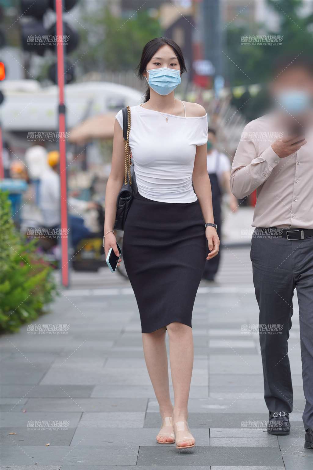 图片[1]-气质小姐姐-街拍流行馆