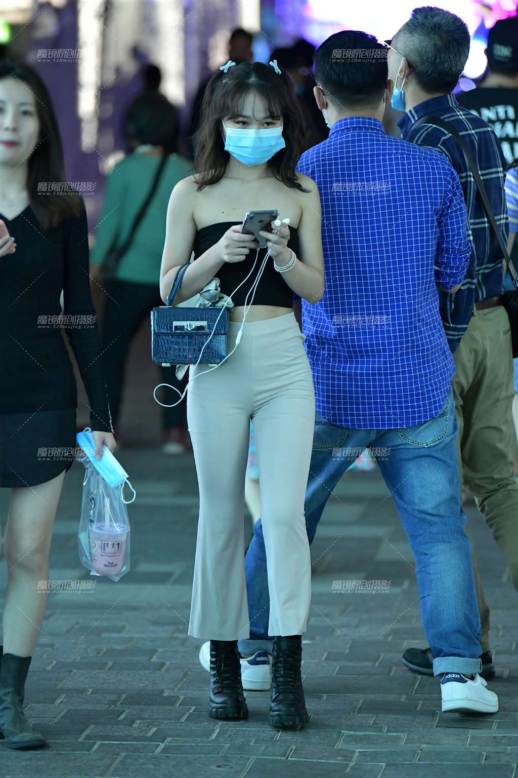 图片[5]-热情九分紧身裤美女-街拍流行馆