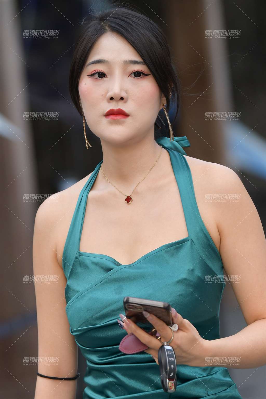 图片[5]-韵味晚装裙美女-街拍流行馆