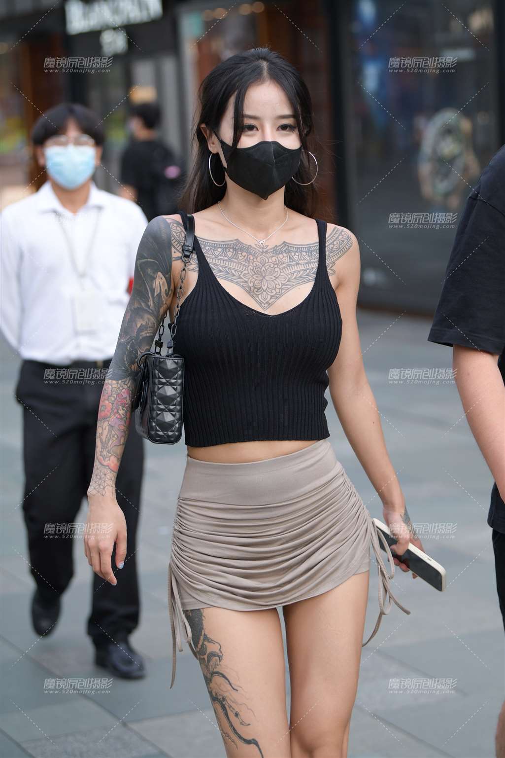 图片[1]-身材美美哒-街拍流行馆