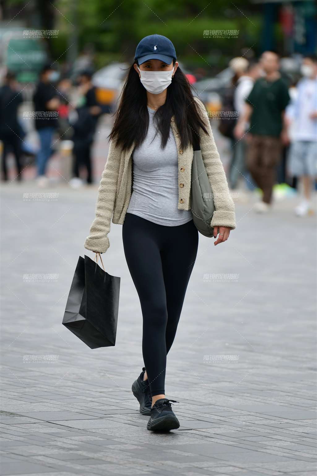图片[3]-赶路紧身裤美女-流行馆