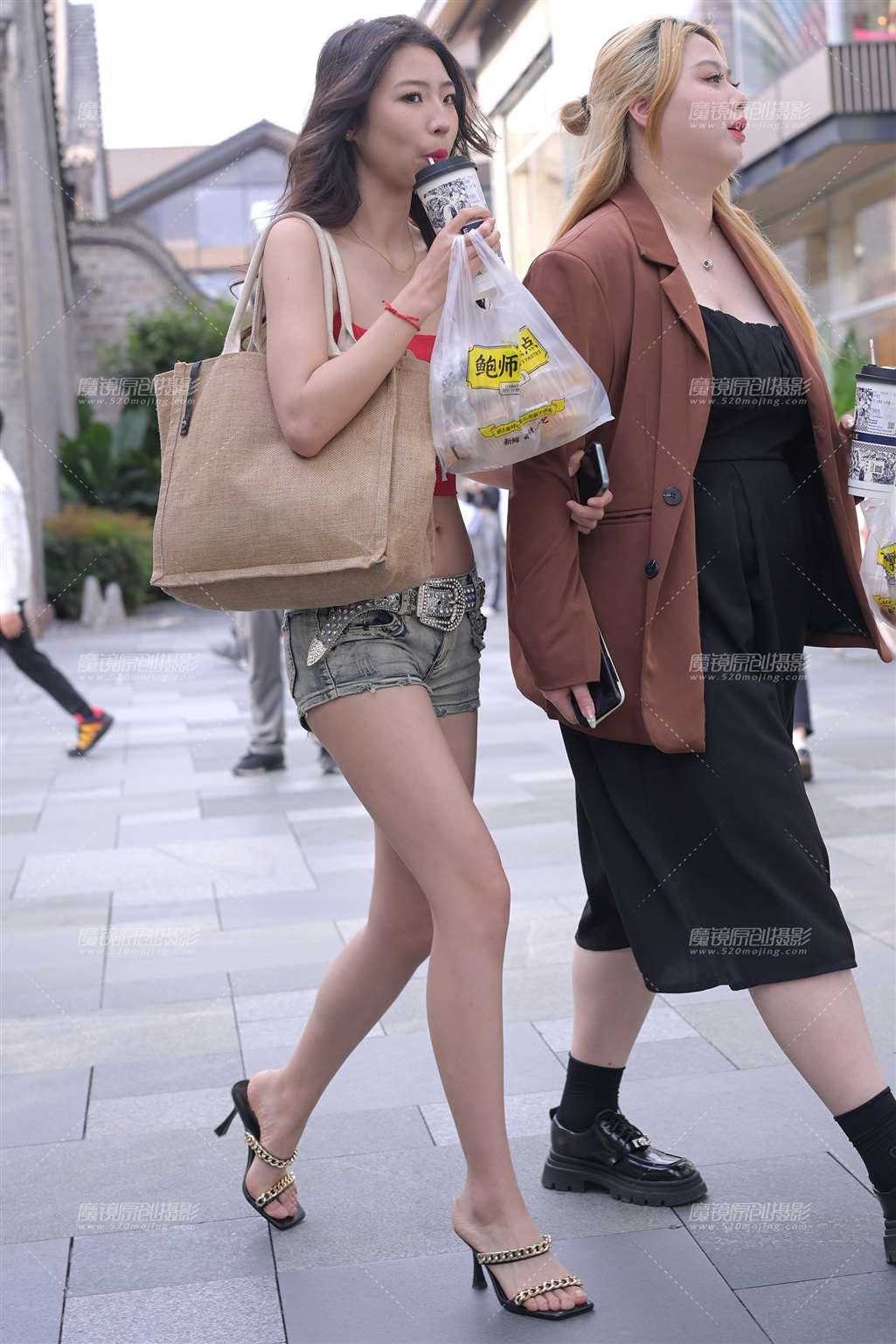 热裤大长腿-流行馆